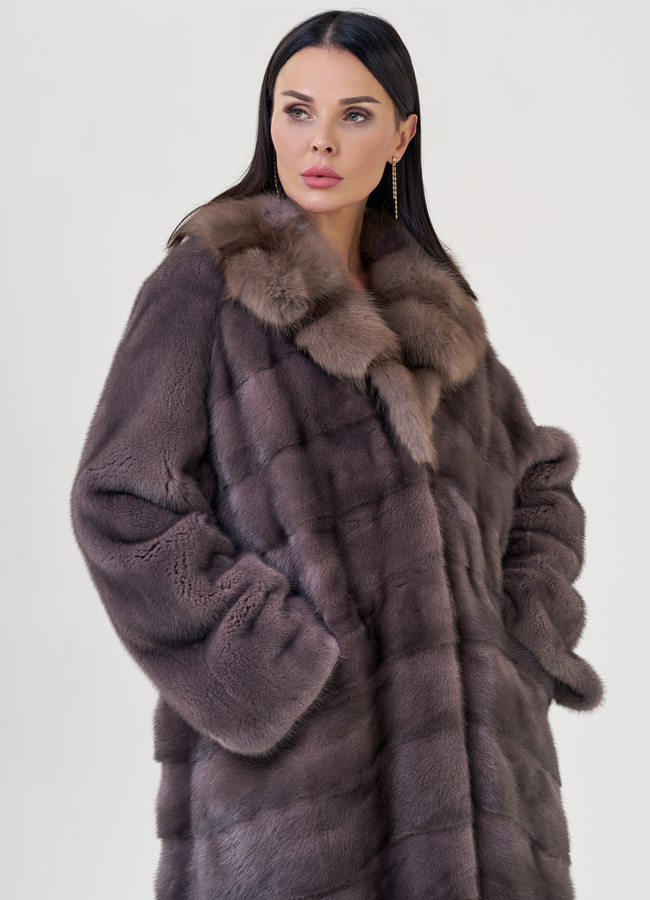 Шуба из норки с английским воротником модель № 76944 универмаг малина