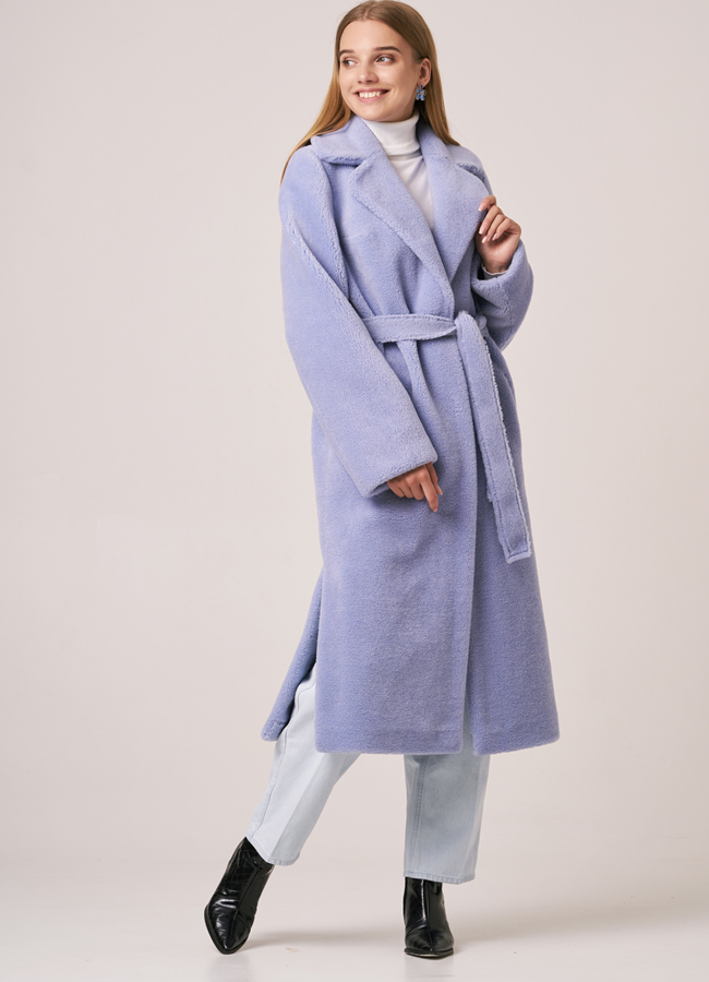 Шуба из эко меха с поясом голубого цвета модель № 2030 меха малина