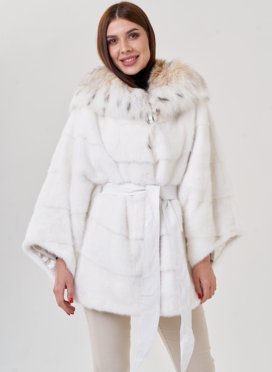 Белая шуба оверсайз с рысью