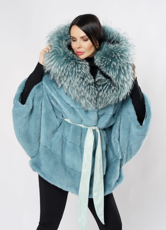 Укороченная норковая шуба с капюшоном светло-зеленого цвета модель № S-851 универмаг малина