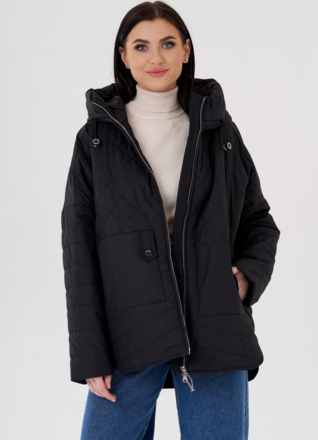 Женская куртка с капюшоном черного цвета  модель № 24339 в рассрочку