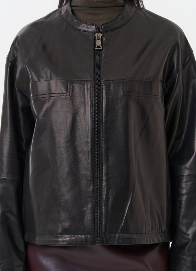 Кожаная куртка бомбер модель № 29905 в рассрочку