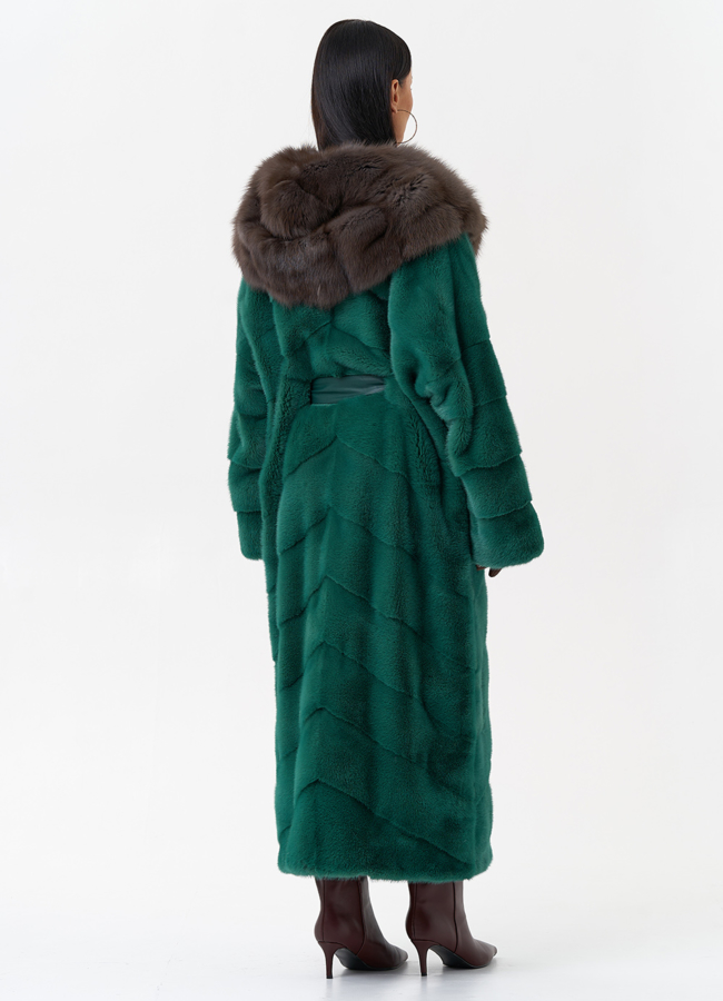 Норковая шуба с капюшоном из меха куницы модель № 29253 в кредит