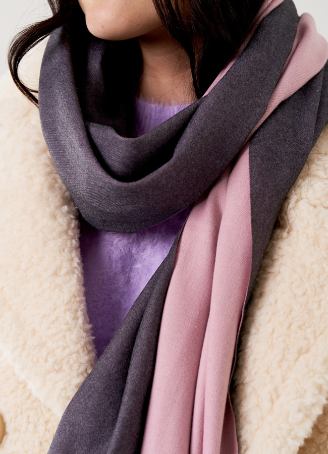 Женский палантин модель № 39 меха малина