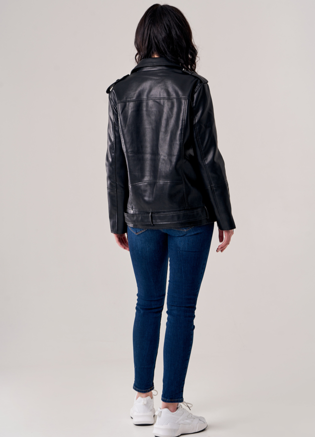 Женская косуха из эко кожи черного цвета модель № 2121 универмаг малина