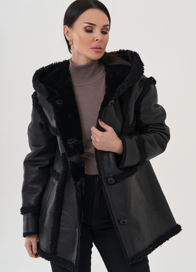 Женская дубленка с капюшоном  модель № 26043 в кредит