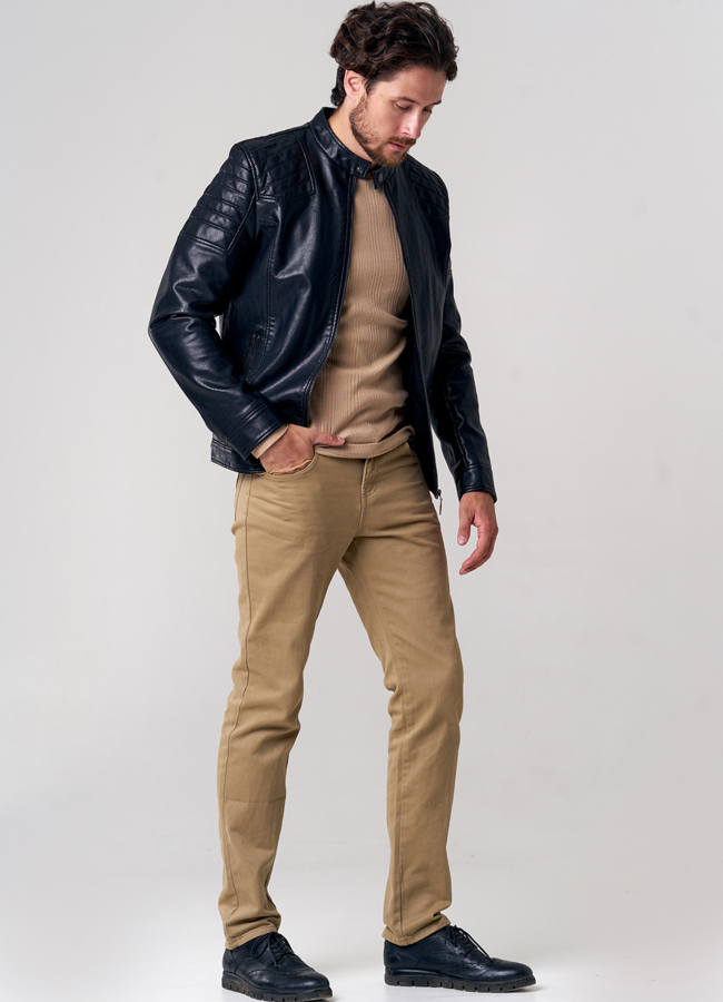 фото Куртка из эко кожи черного цвета модель № 1902