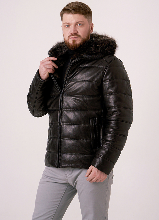 Пуховик из натуральной кожи на молнии с капюшоном модель № 1829 меха малина