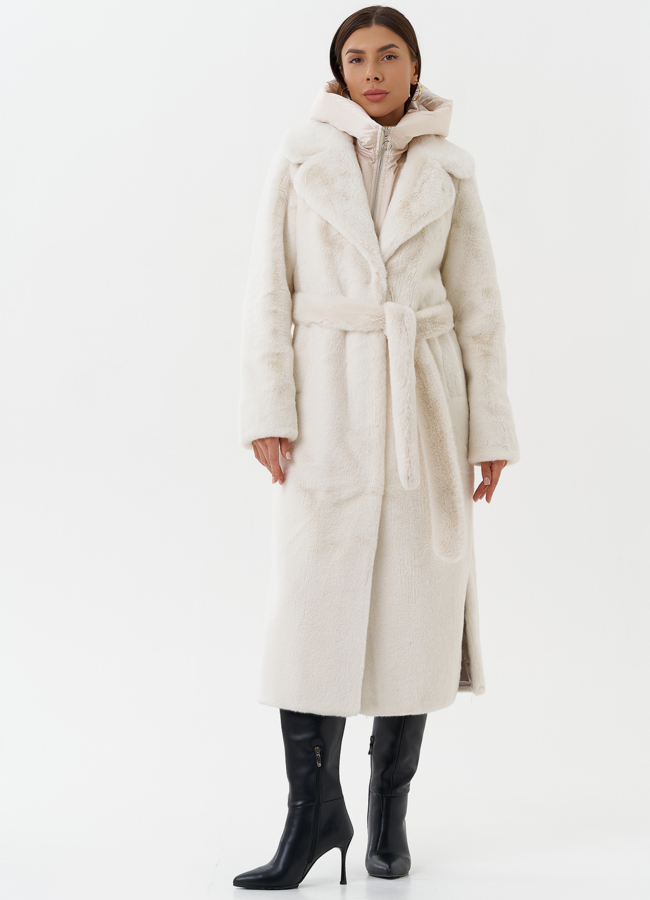 Женское пальто из эко меха с капюшоном модель № 28642 меха малина