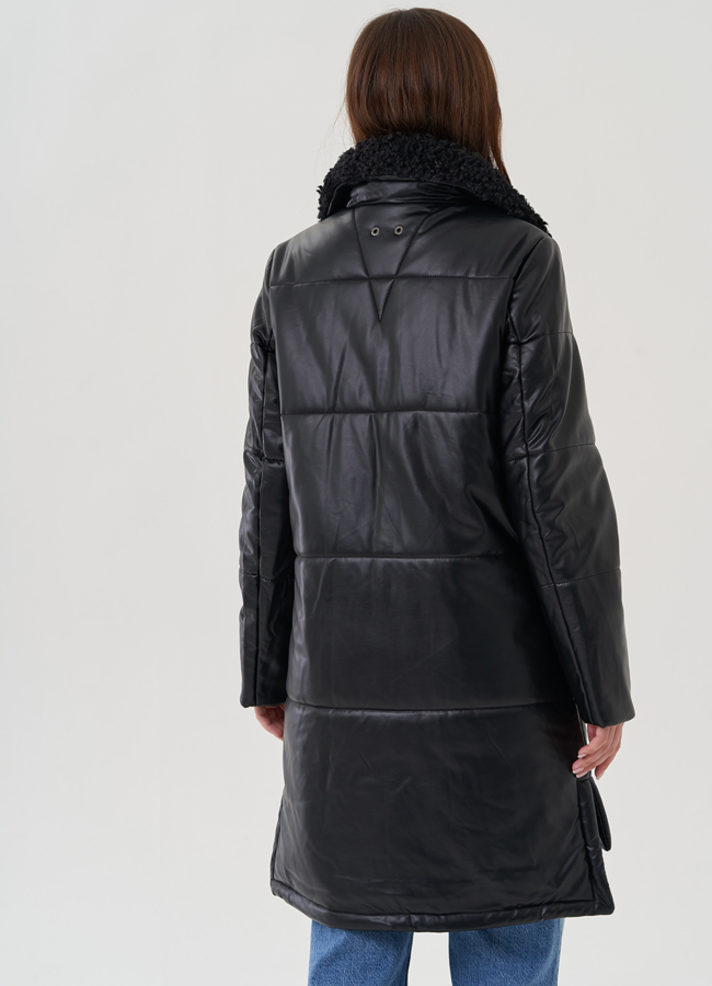 Пуховик из эко кожи с отделкой воротника модель № 25344 универмаг малина