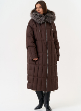 Женский пуховик с отделкой из чернобурой лисы