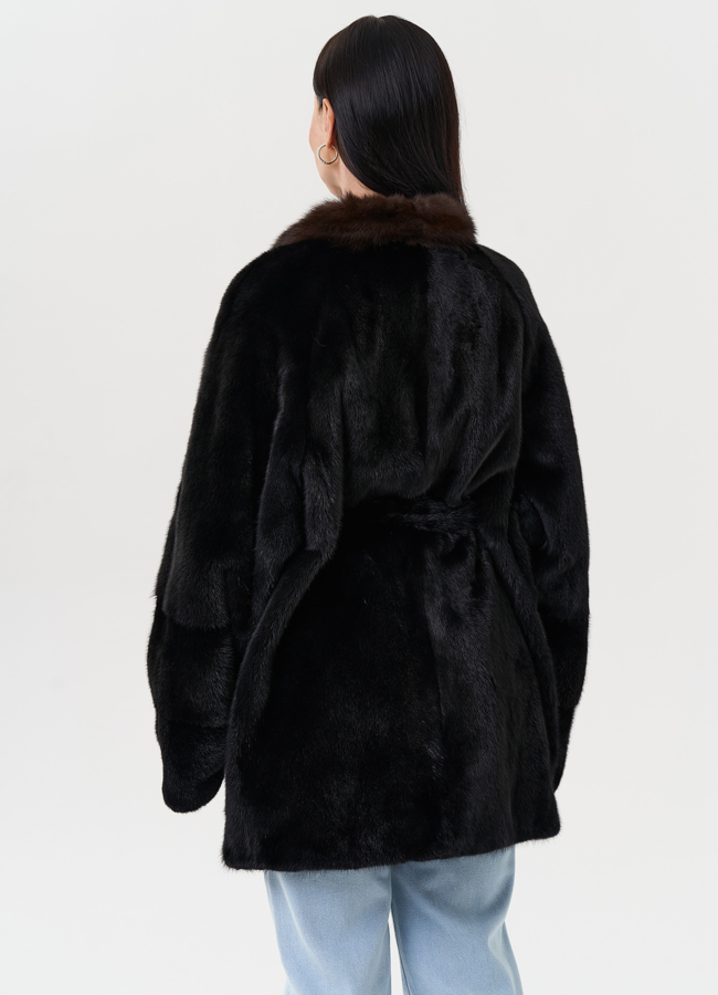 Женская норковая шуба с отделкой из куницы модель № 27587 универмаг малина