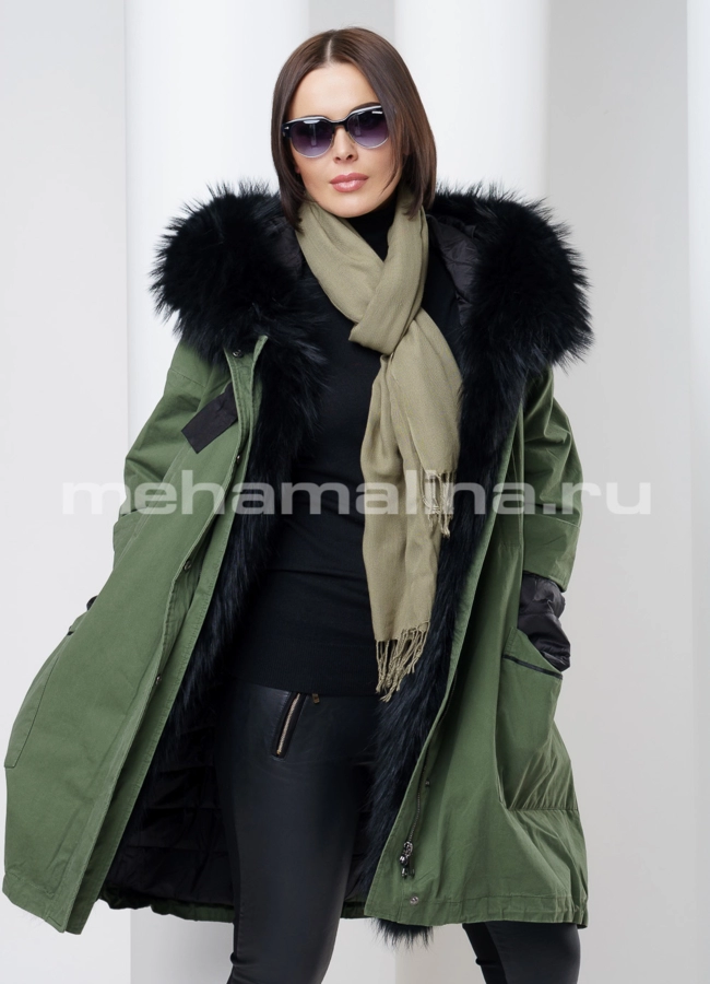 Парка женская модель № П-96 меха малина