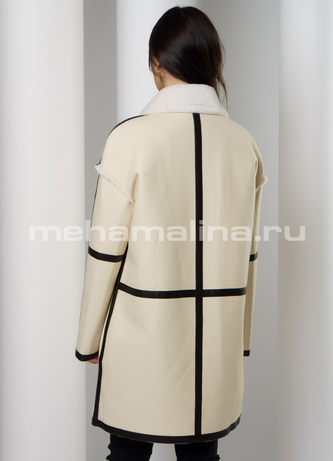 Светлая дубленка из эко кожи с отложным воротником на молнии модель № 9619 в кредит