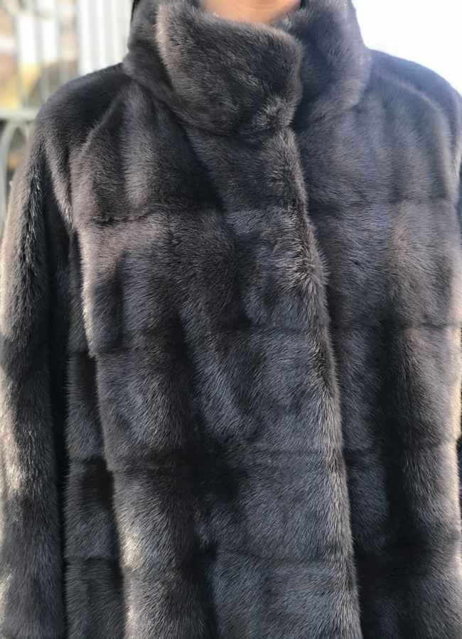 Норковая шуба в цвете уголь модель № 8010 в рассрочку