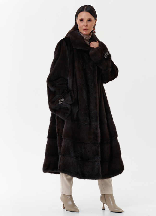 фото Длинная шуба из скандинавской норки с воротником апаш модель № 27598