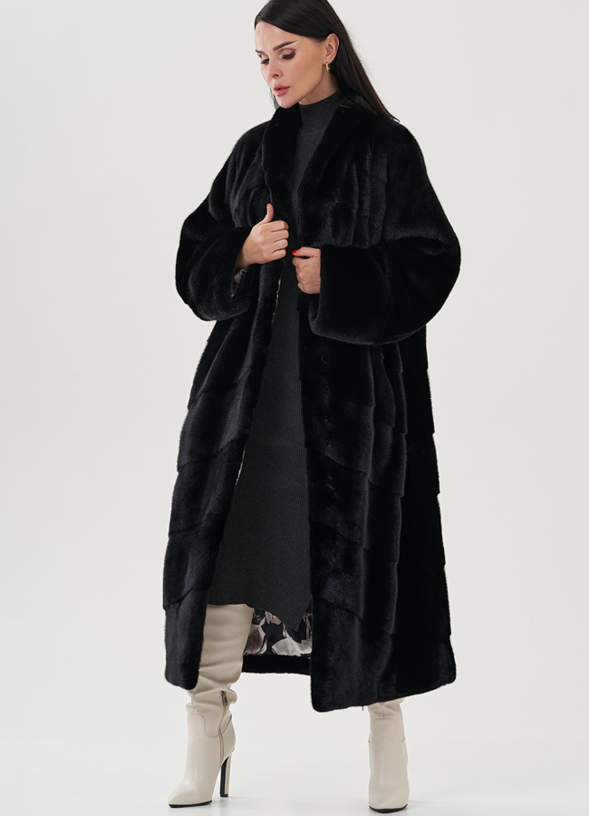 Черная шуба из скандинавской норки модель № 24968 универмаг малина