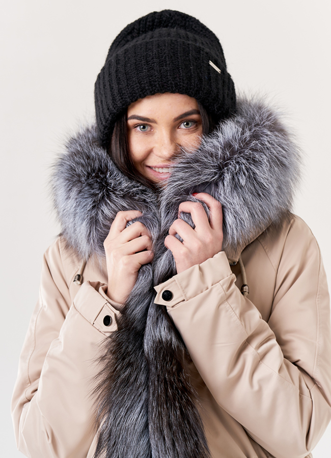 Черная шапка женская  модель № 10800 универмаг малина