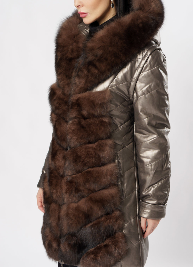 Пуховик с мехом модель № 15559 универмаг малина