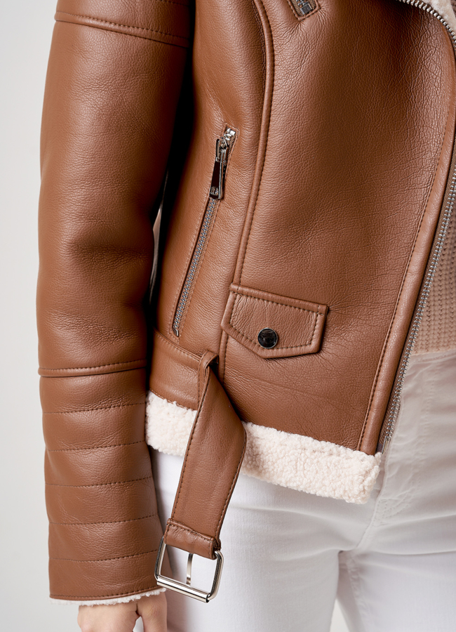 Дубленка из эко меха коричневого цвета модель № 1966 в кредит