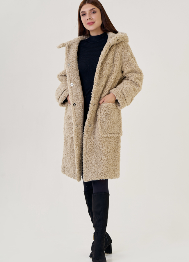 Женское полупальто с капюшоном бежевого цвета  модель № 23241 универмаг малина