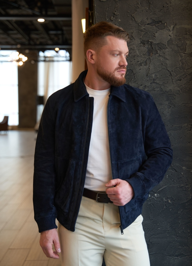 Мужская куртка бомбер из натуральной замши модель № 30065 меха малина Мужская куртка бомбер из натуральной замши модель № 30065 меха малина