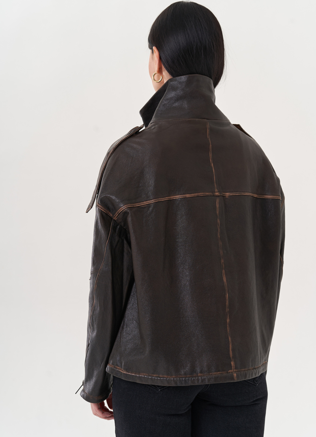 Кожаная куртка коричневого цвета модель № 26845 в кредит