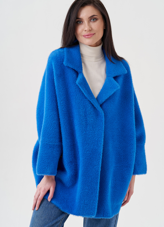 Короткий кардиган синего цвета модель № 80240 меха малина