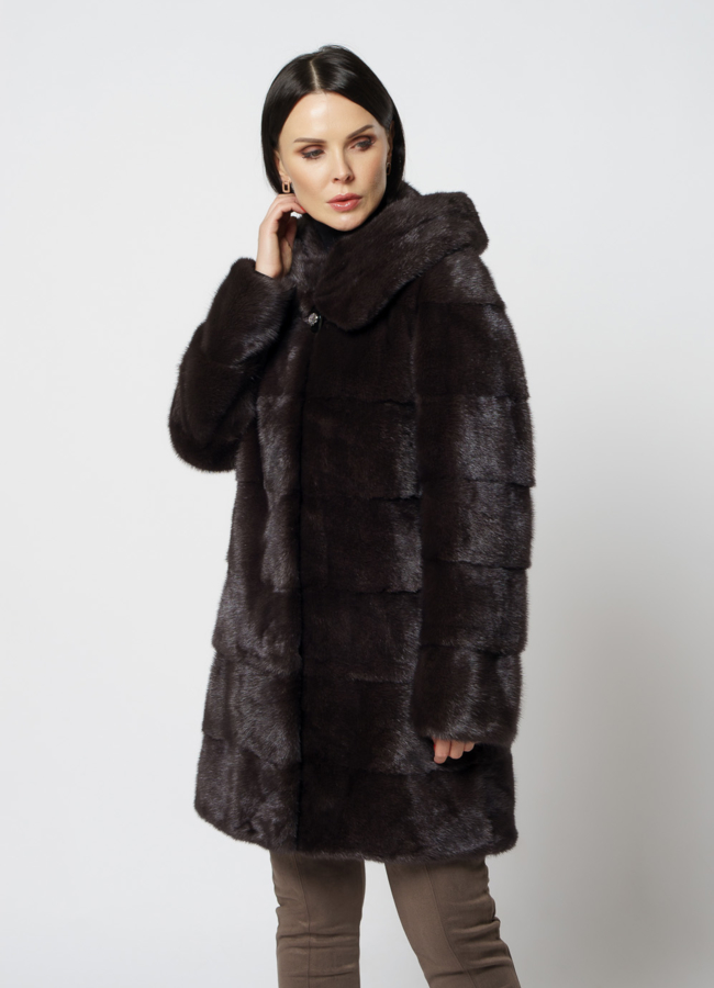 Норковая шуба с капюшоном цвета уголь модель № S-821 меха малина