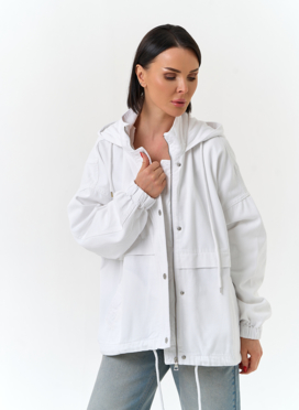 Женская джинсовая куртка с капюшоном