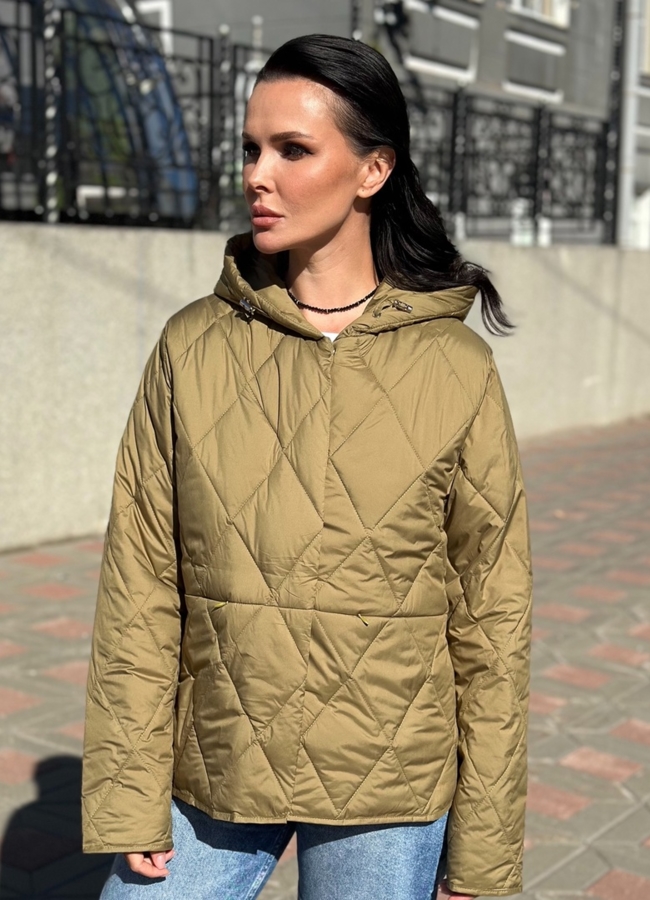 Легкая куртка с капюшоном модель № 28289 универмаг малина