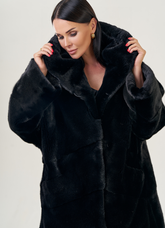 Шуба из скандинавской норки с капюшоном модель № 23084 универмаг малина