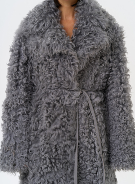 Женская двухсторонняя дубленка с английским воротником