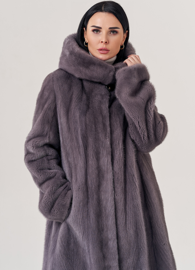 Шуба из норки с капюшоном  модель № 23326 универмаг малина