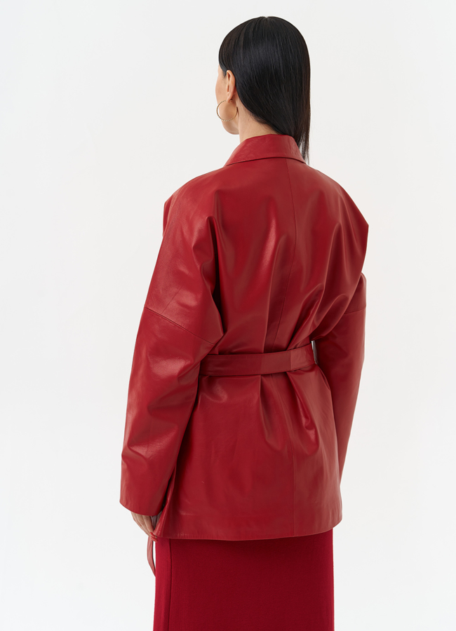 Куртка из натуральной кожи красного цвета модель № 30047 в рассрочку