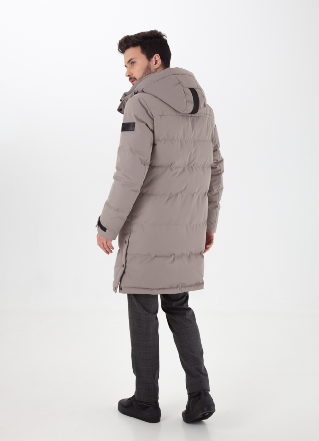 Куртка мужская зимняя с капюшоном модель № 21020 в кредит