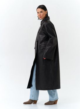 Женский плащ из натуральной кожи 