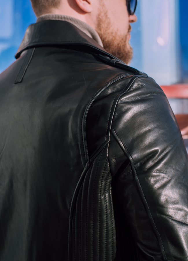 Куртка косуха черного цвета  модель № 22548 универмаг малина