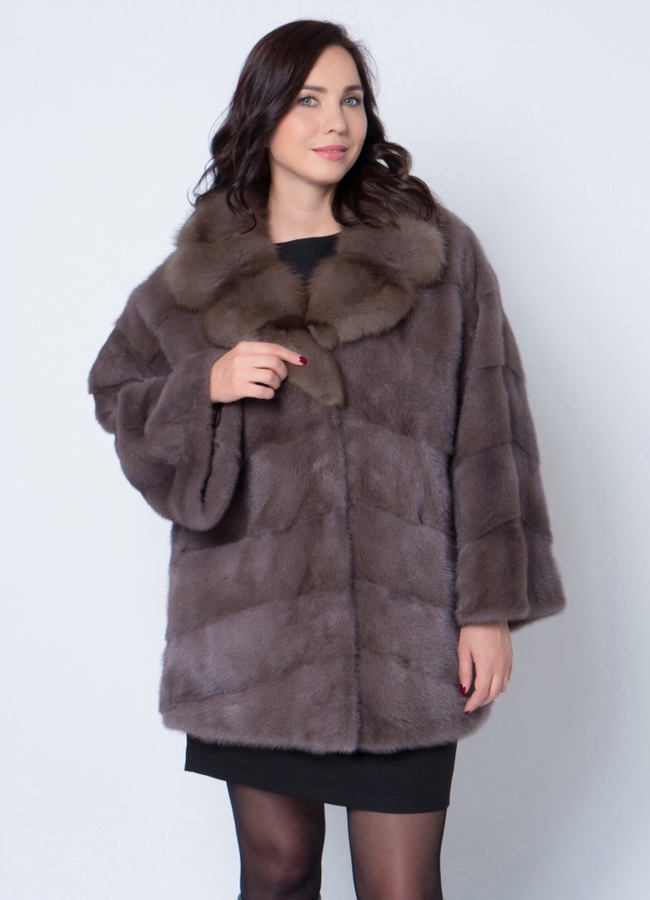 Норковая шуба с отделкой из куницы модель № 21603 универмаг малина