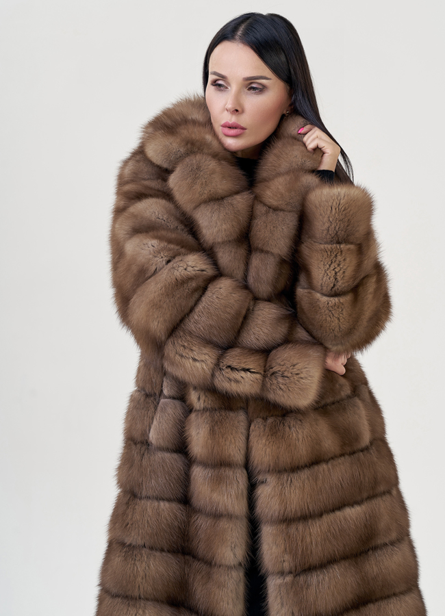 фото Длинная шуба из куницы модель № 78935