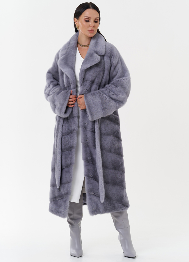 Женская норковая шуба голубого цвета с английским воротником модель № 26016 универмаг малина