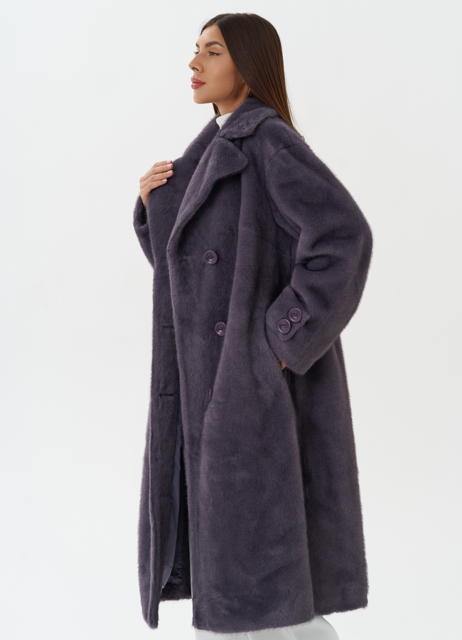 Длинное пальто из эко меха с поясом модель № 27797 универмаг малина