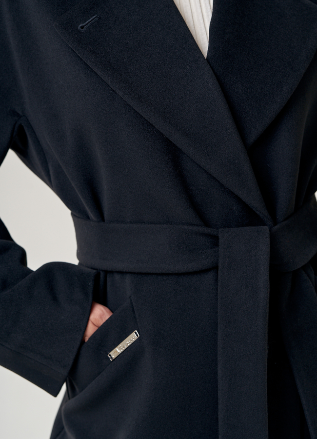 Пальто женское черного цвета  модель № 22959 универмаг малина