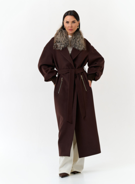 Женское длинное пальто с отделкой из меха лисы