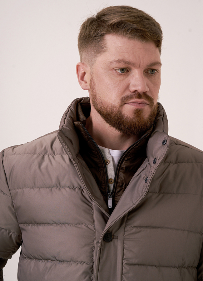 Мужской пуховик на пуговицах со стойкой модель № 3254 универмаг малина