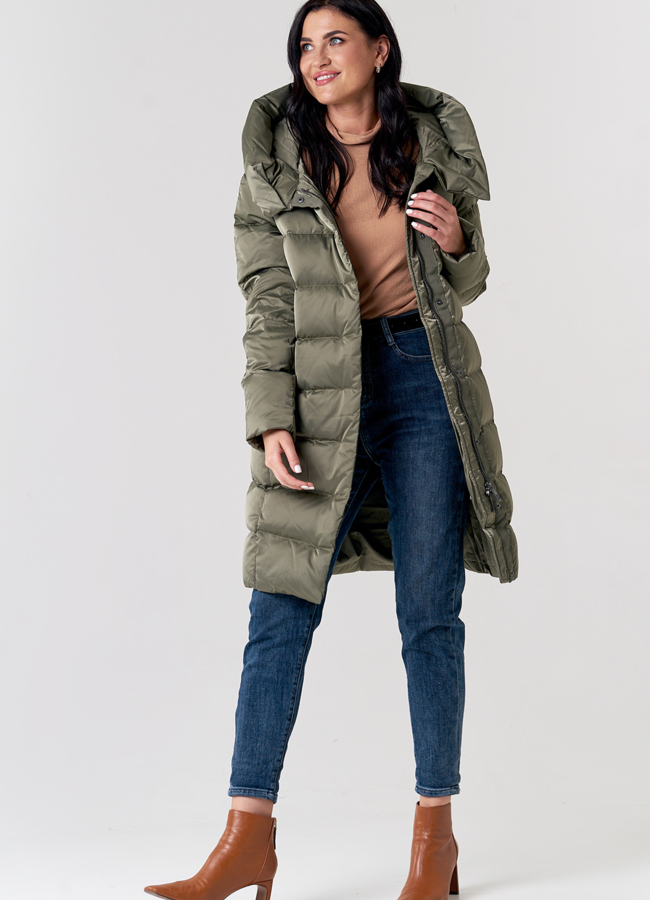 Женский пуховик зеленого цвета с капюшоном модель № 21572 универмаг малина