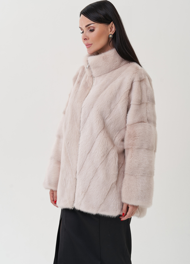 Короткая шуба из норки на молнии  модель № 82452 универмаг малина