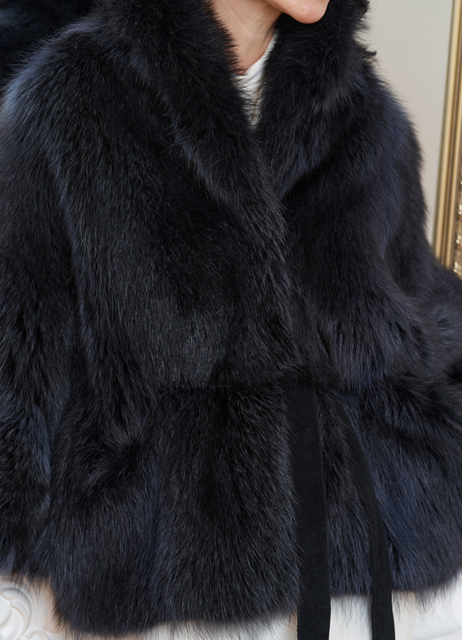 Куртка из меха енота модель № 29541 универмаг малина