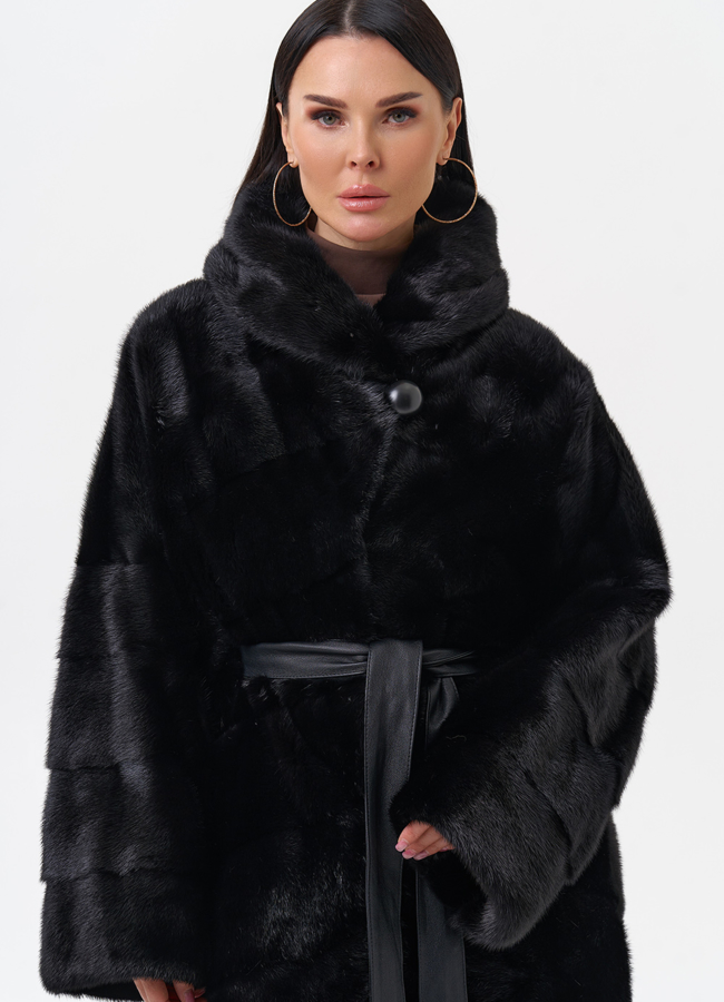 Короткая норковая шуба с капюшоном модель № 29255 универмаг малина