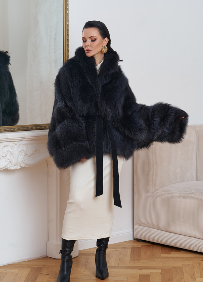 Куртка из меха енота модель № 29541 меха малина